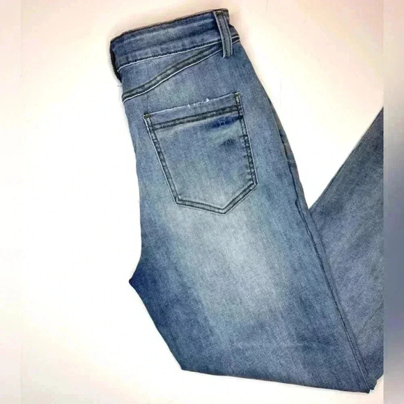 Vocal Women’s Straight Leg Jeans Size- Small - Picture 10 of 11
